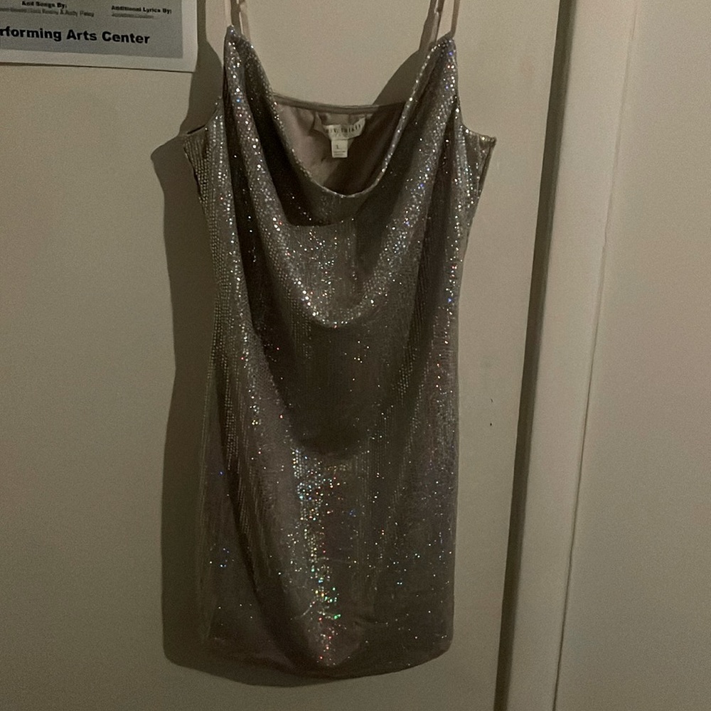THIRTY/THIRTY sparkly cowl neckline cocktail dress